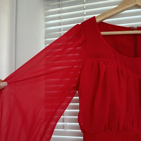 Dress - Picture 6 of 13